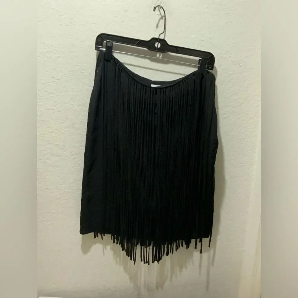 Calvin Klein black tassel knee length fitted skirt size 8